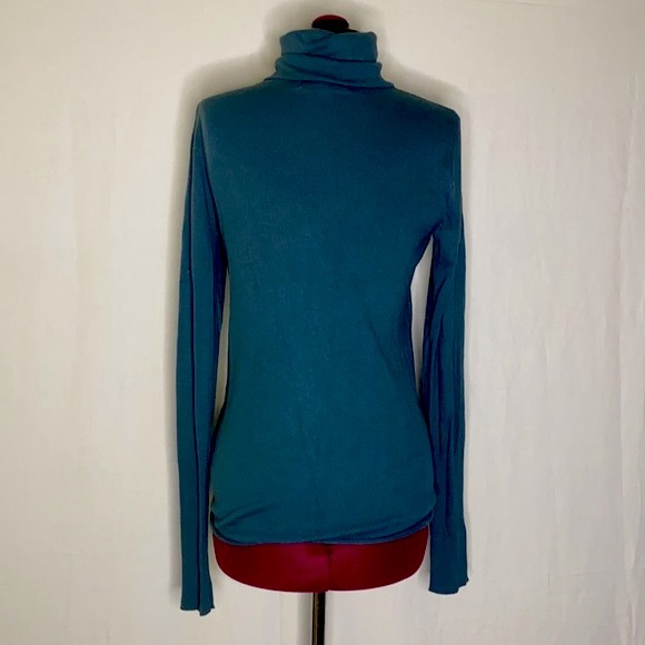 Teal Turtleneck long sleeve Top size small - Picture 4 of 14